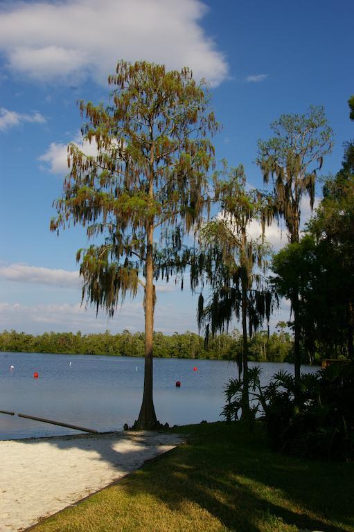 Cypress Cove Nudist Resort Poinciana Bagian luar foto